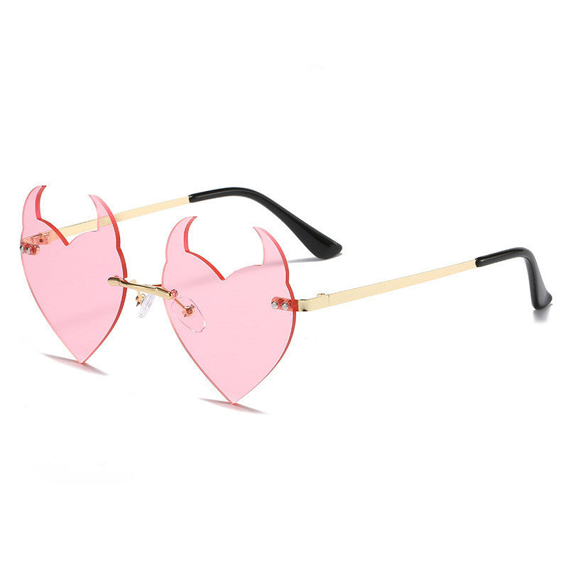 Women's Fashion Casual Rimless Devil Sunglasses