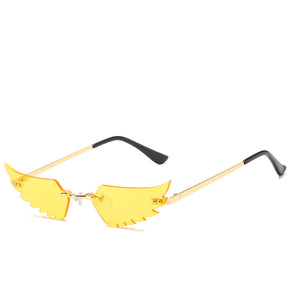 Fashionable hip hop wing Sunglasses woman