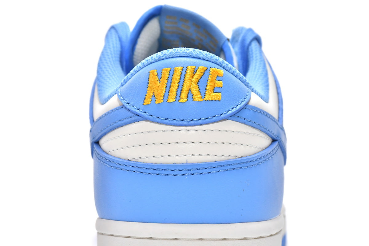 Nike  Dunk  Low  UNC